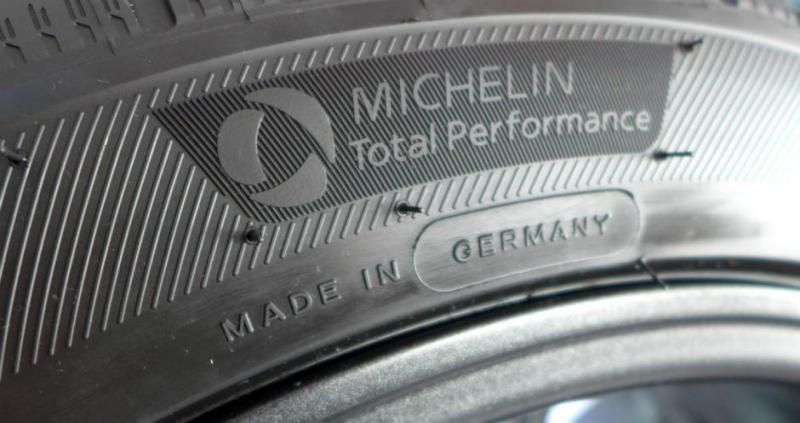 michelin.thumb.jpg.1106d29a91edbc9a10b89731239a5232.jpg
